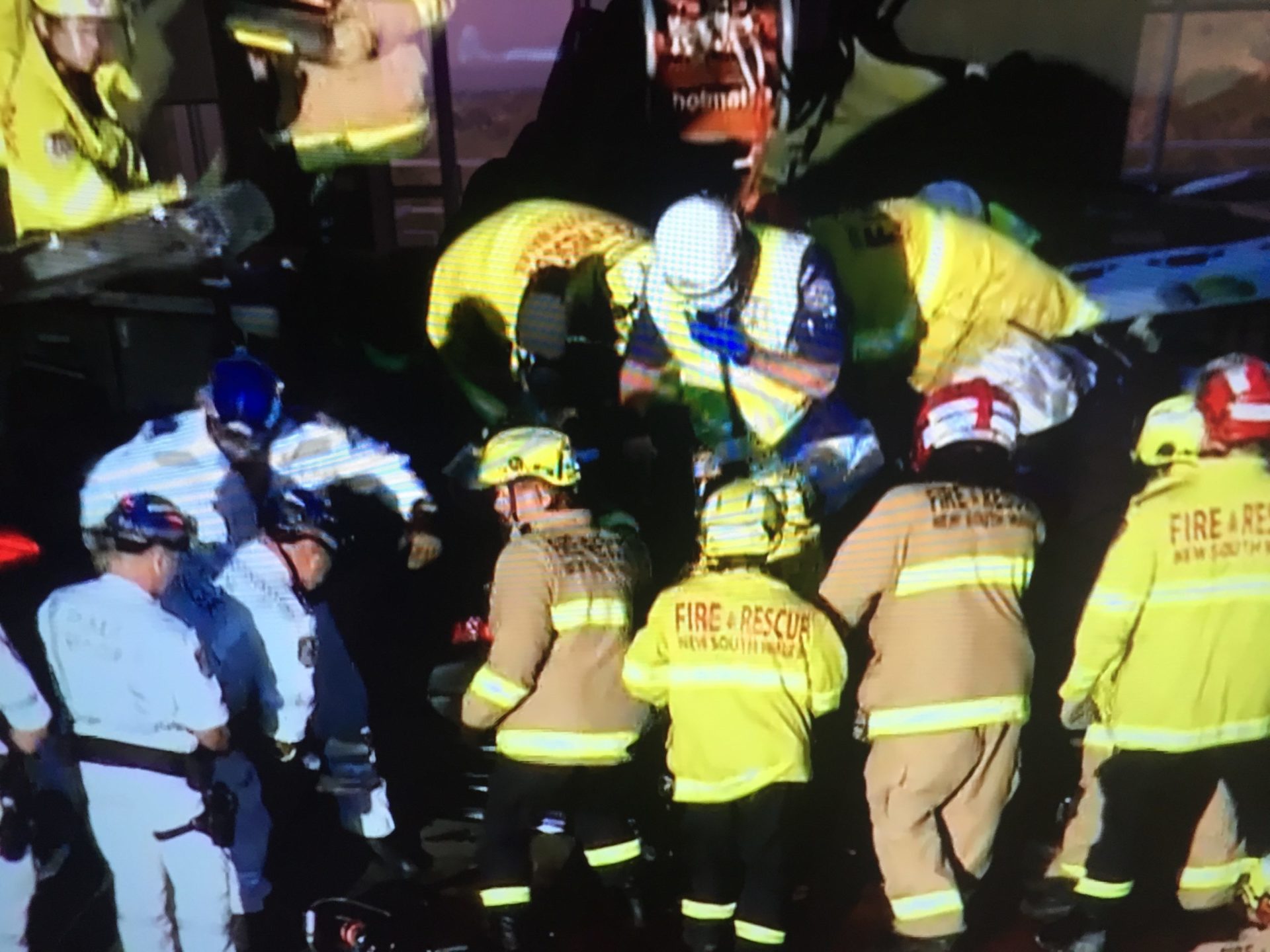 Major crash closes Sydney Harbour Bridge - Australian Seniors News