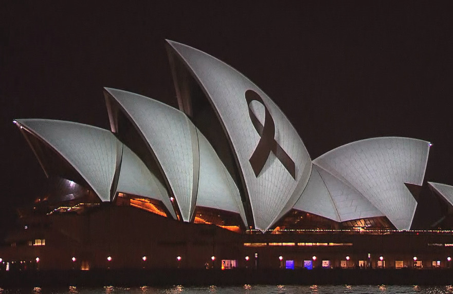 Opera House dons black ribbon for quake victims - Australian Seniors News