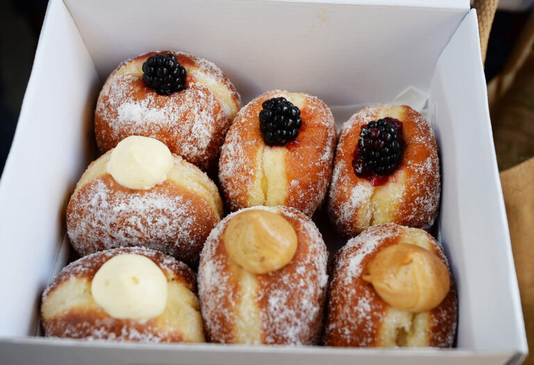 ACT Police launch appeal over alleged 1980’s donut shop sex assaults